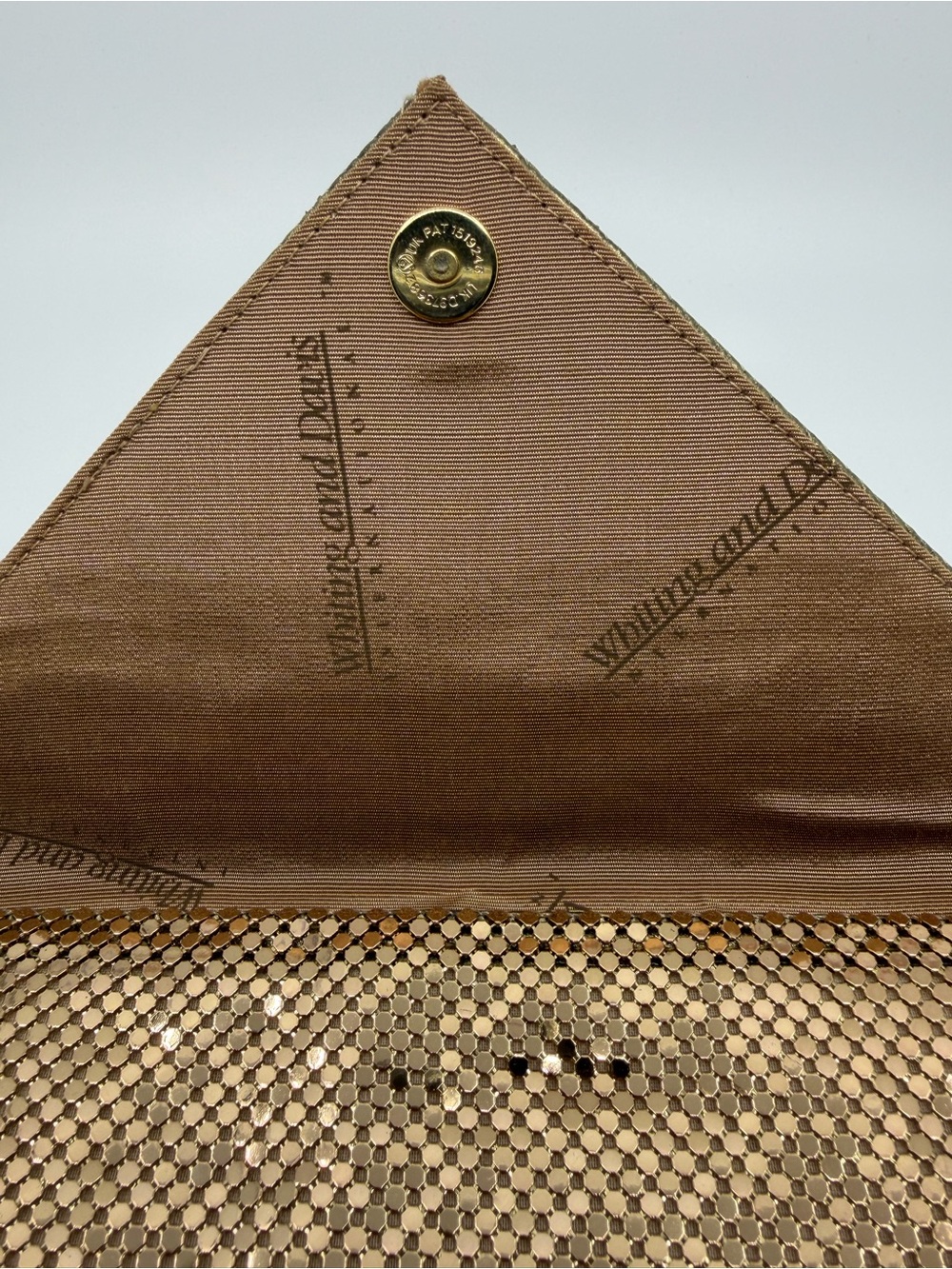 Whiting & Davis Gold Mesh Envelope Shoulder Bag with Chain Strap - Picture 5 of 8